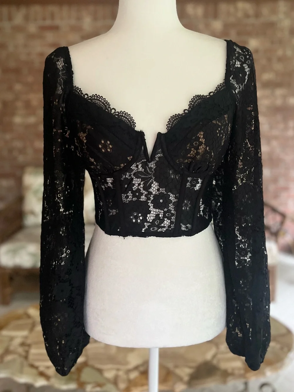 Lush Black Bustier Crop Top Lace Corset Balloon Sleeve NWOT S Cocktail Chic - Picture 4 of 17